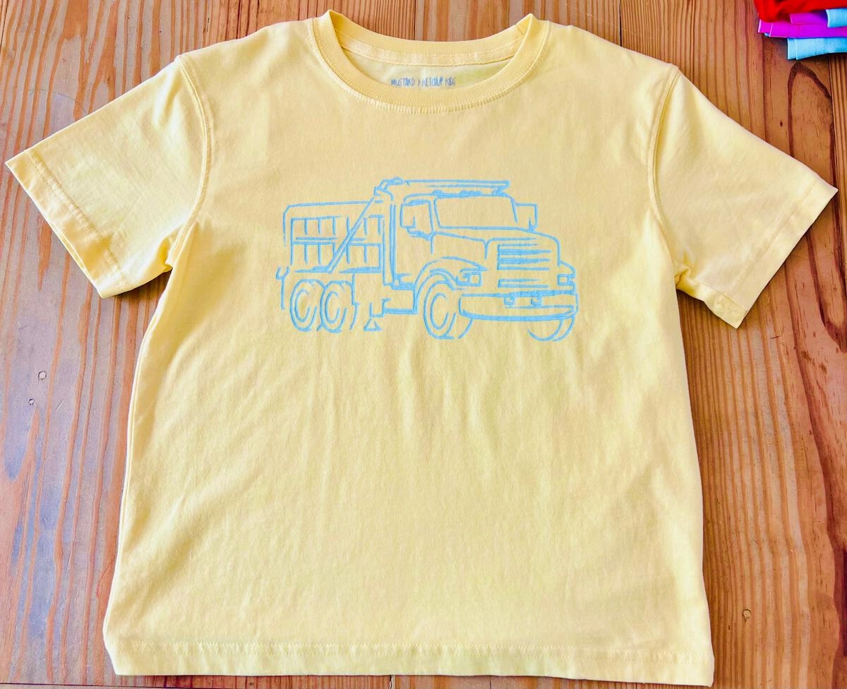 NonChafingEdges FastDrying Inner Layer S/S Yellow Dumptruck T-Shirt
