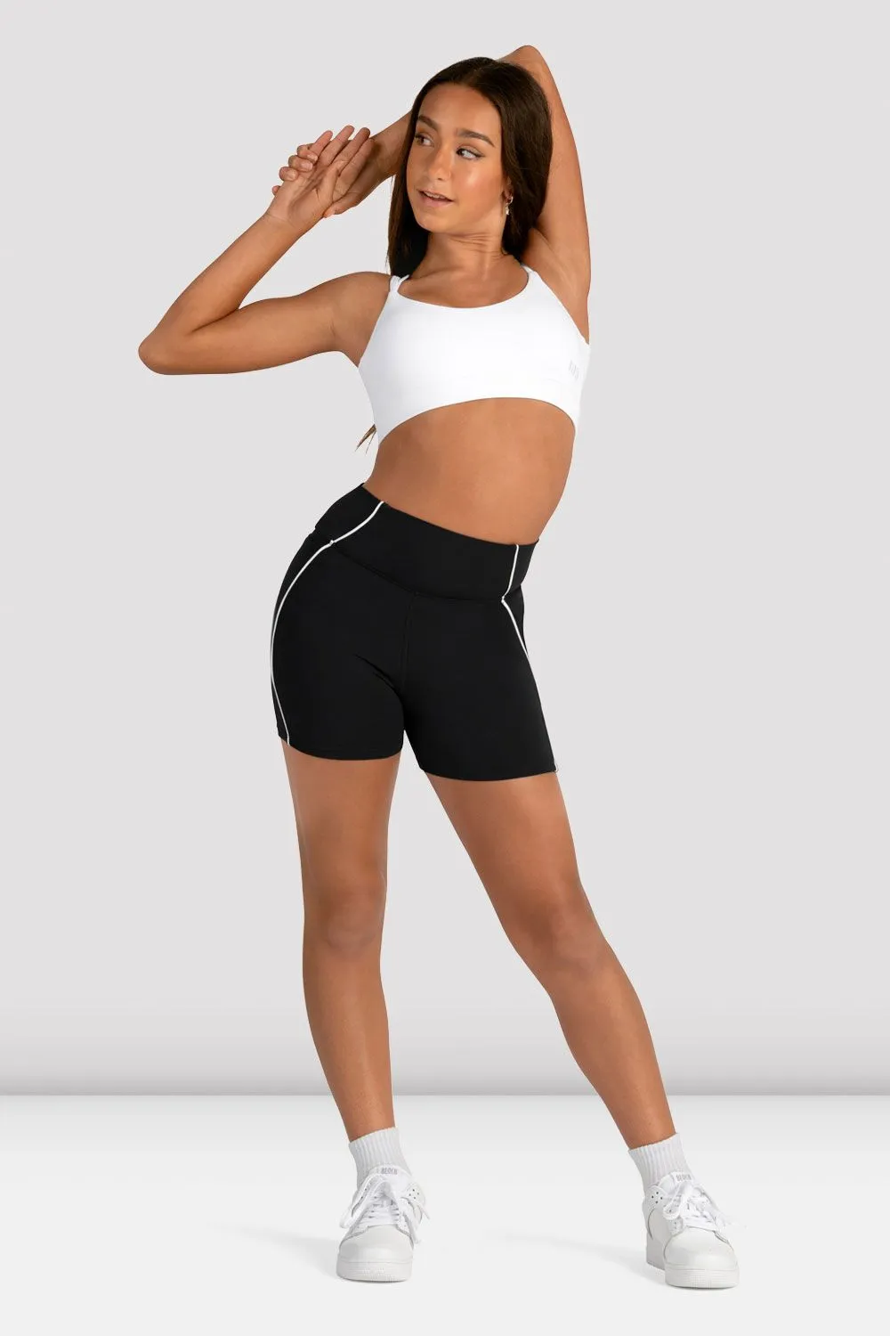 SweatWicking Lining Girls Glissade Short