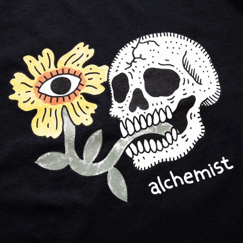 Cool and casual Breezy Design Alchemist Floral Skull Tee - Black