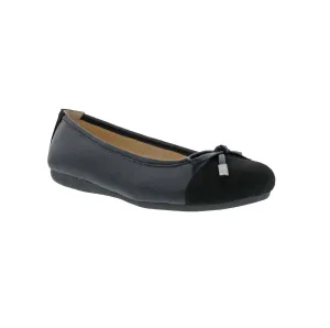 Bellini Sloop Women Flat In Black Faux Leather/black Microsuede Hold Clear