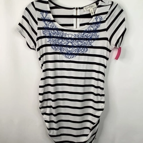 Size S: Jessica Simpson Black/White Striped Blue Floral Short Sleeve Shirt plush robe Layering Piece