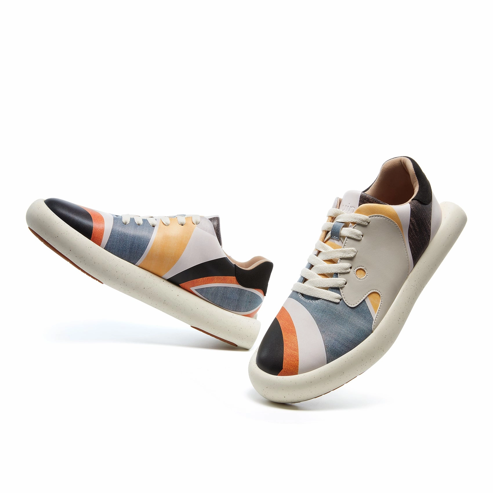 Vegan Material Option Circular Space 3 Men