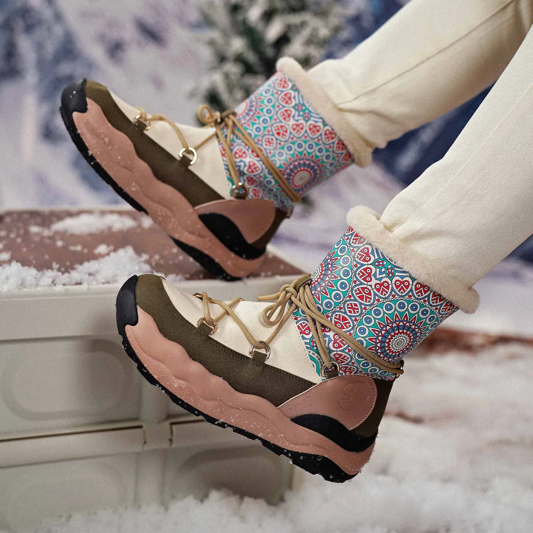 Waterproof Adventure Journey Quick Pull Kaleidoscope San Diego V Women