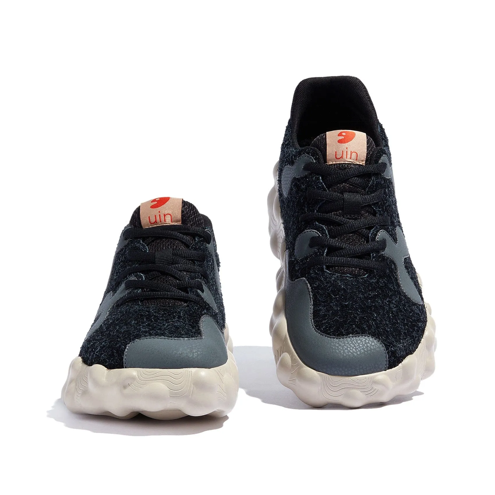 Fluffy Black Figueras I Women Dynamic Step Balanced Walk