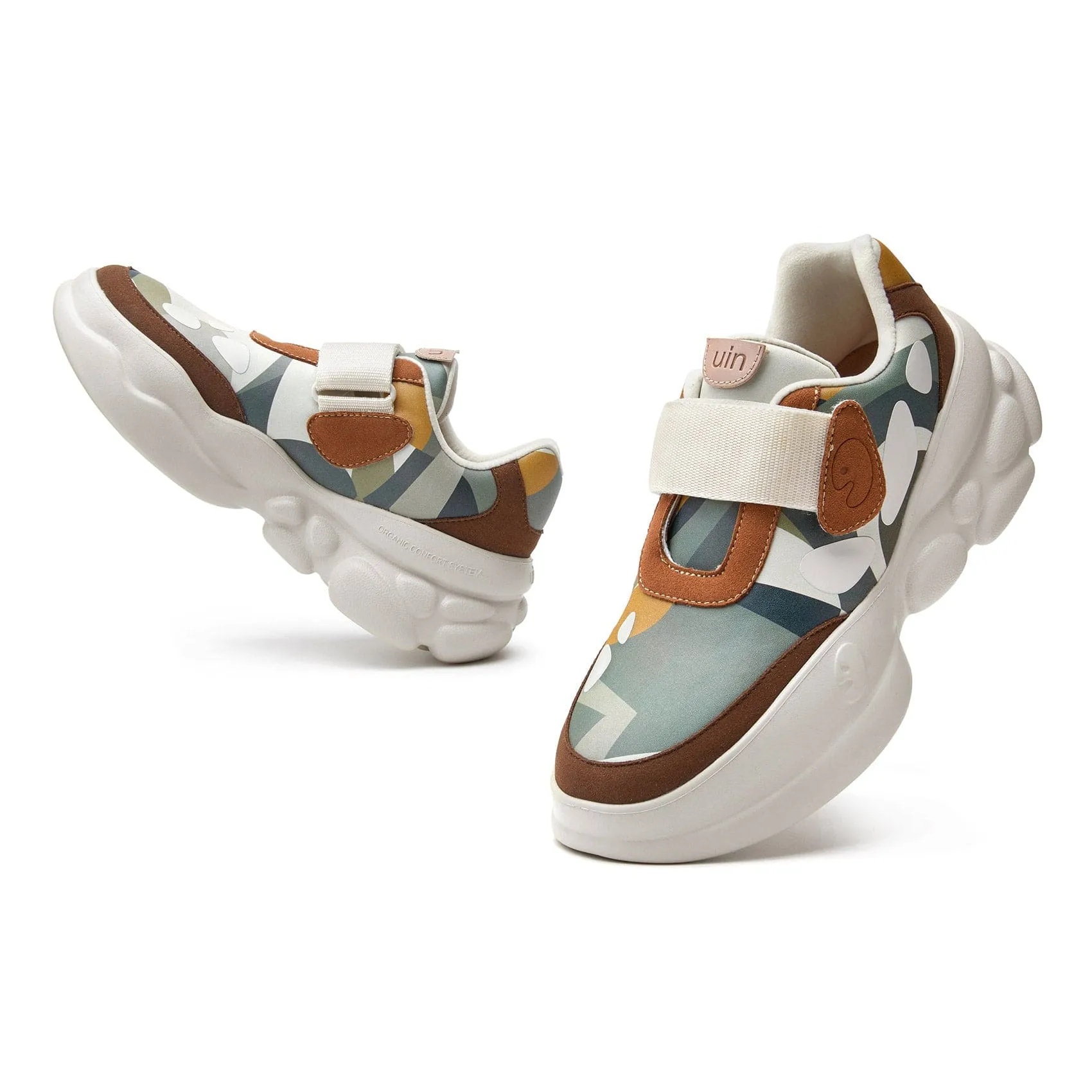 Country Stone Road Ronda I Women Flex Step Textured Tread Pattern