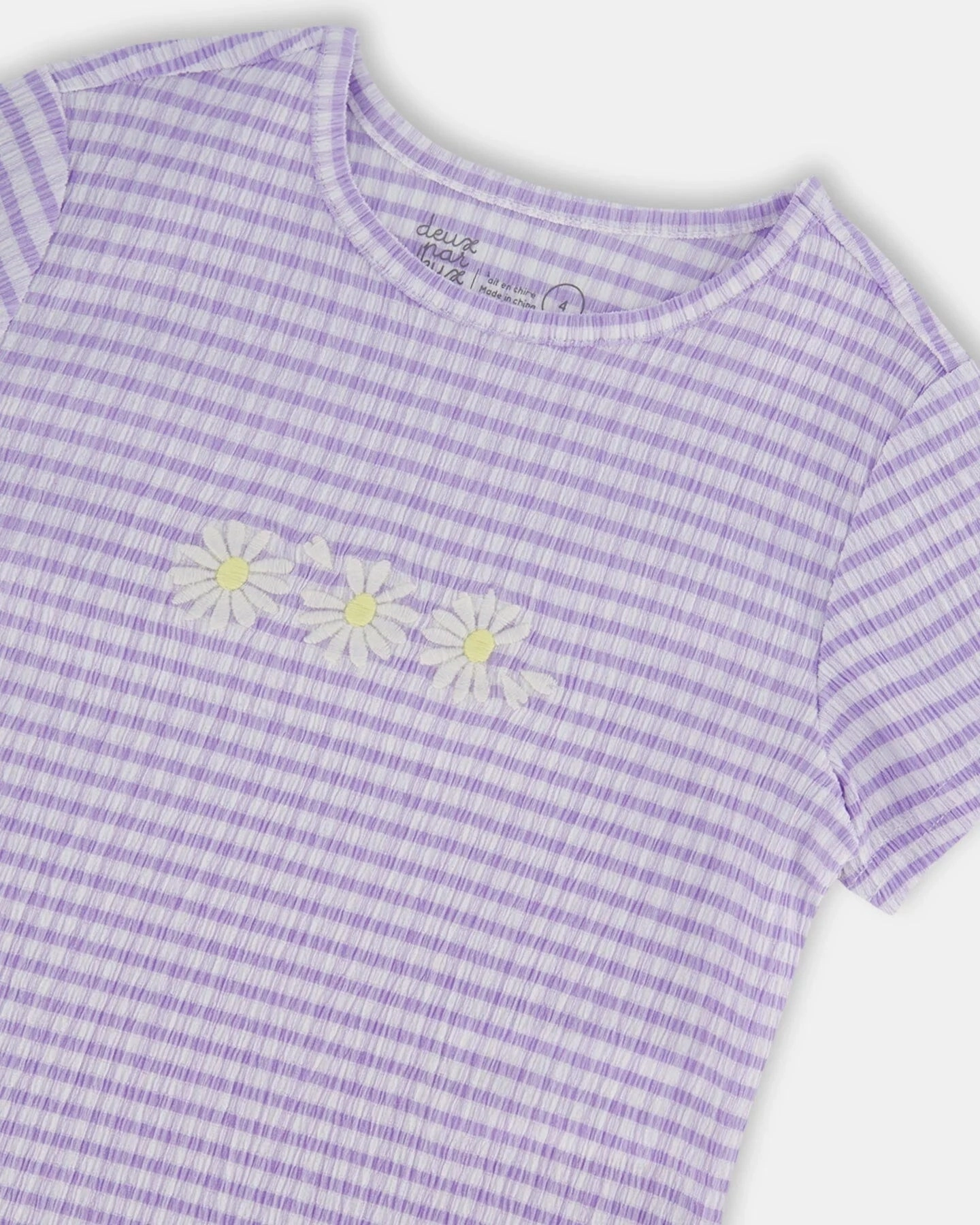 Crinkle Jersey Top with Flower Applique-Lilac FlexibleJointConstruction Permanent Crease