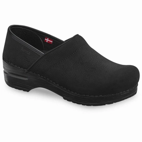 Padded collar design Premium Suede Finish Sanita Professional Textured Oil Men Clog In Black-450211M-002