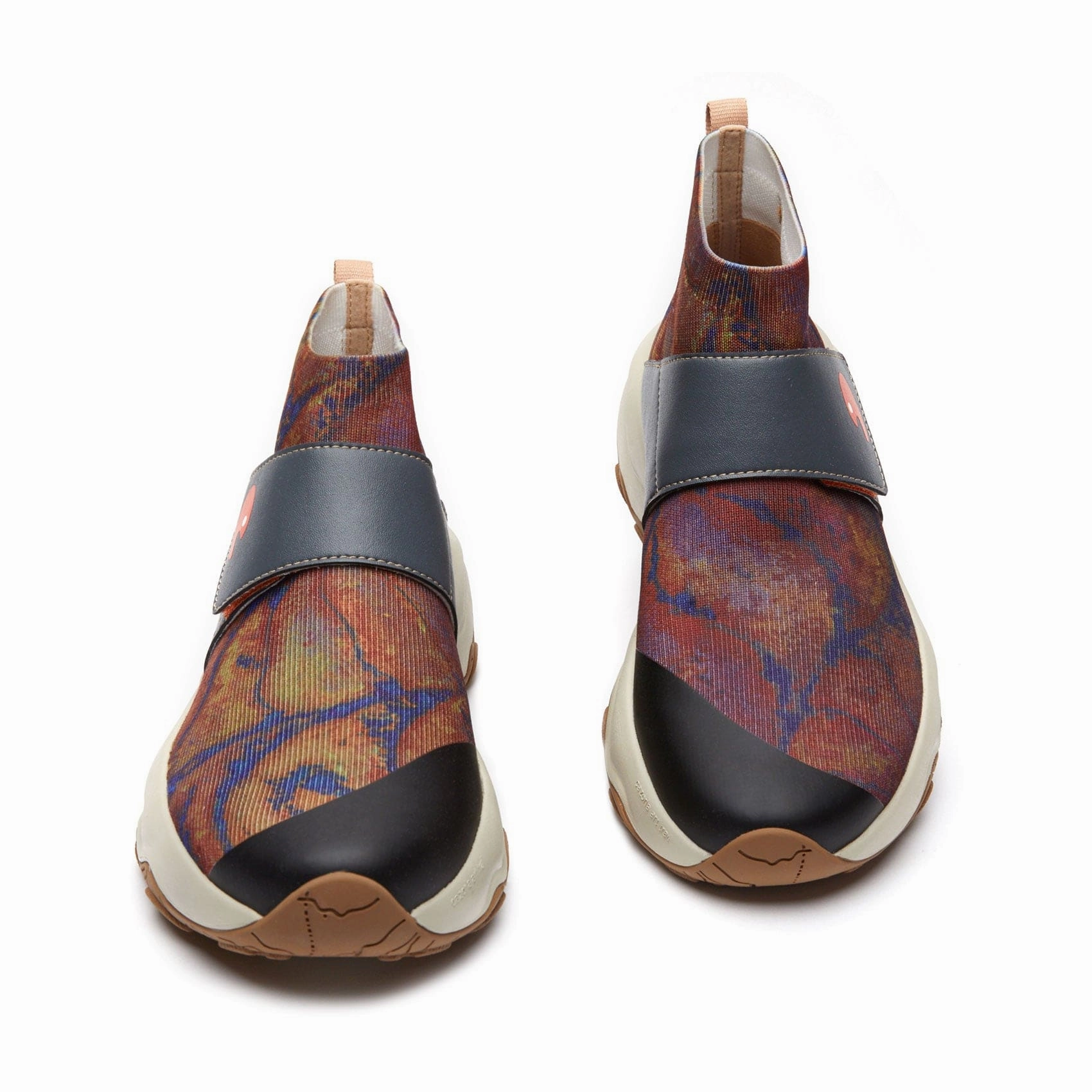 Dye-Brown Cazorla II Men Stable Fit