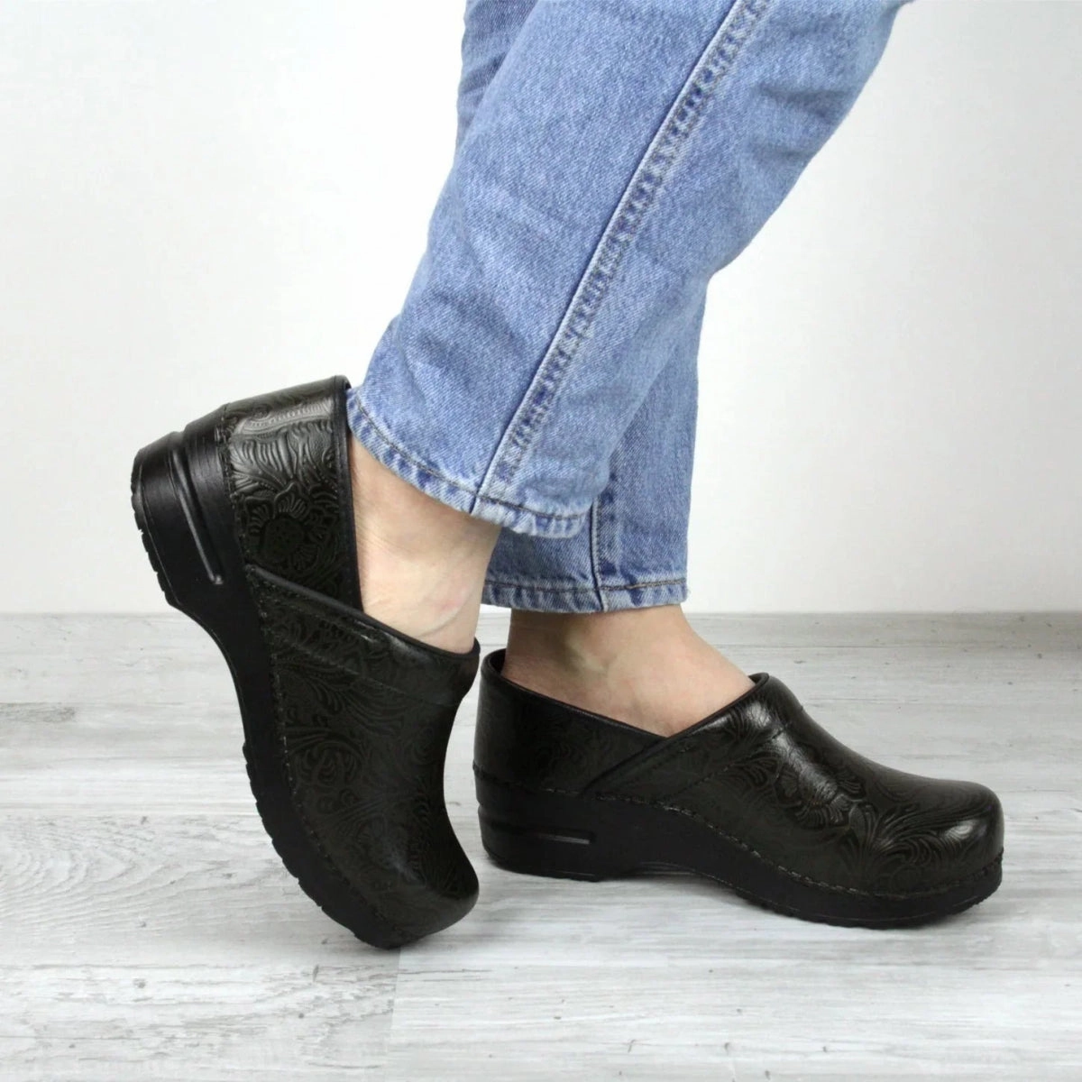 Water Resistant Sanita Rossie Women Clog In Green-477966-025