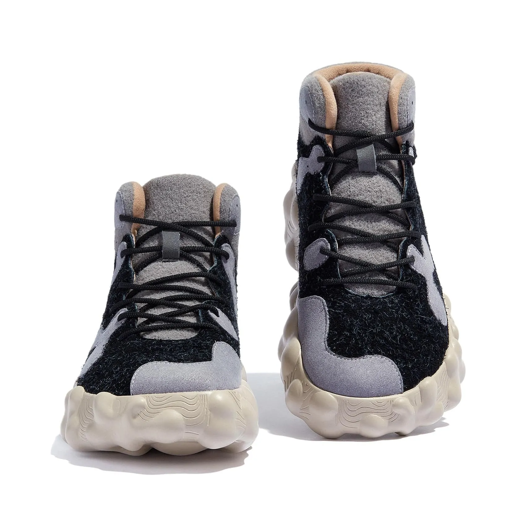 No Tie Closure All-weather chic Fluffy Black Figueras III Women