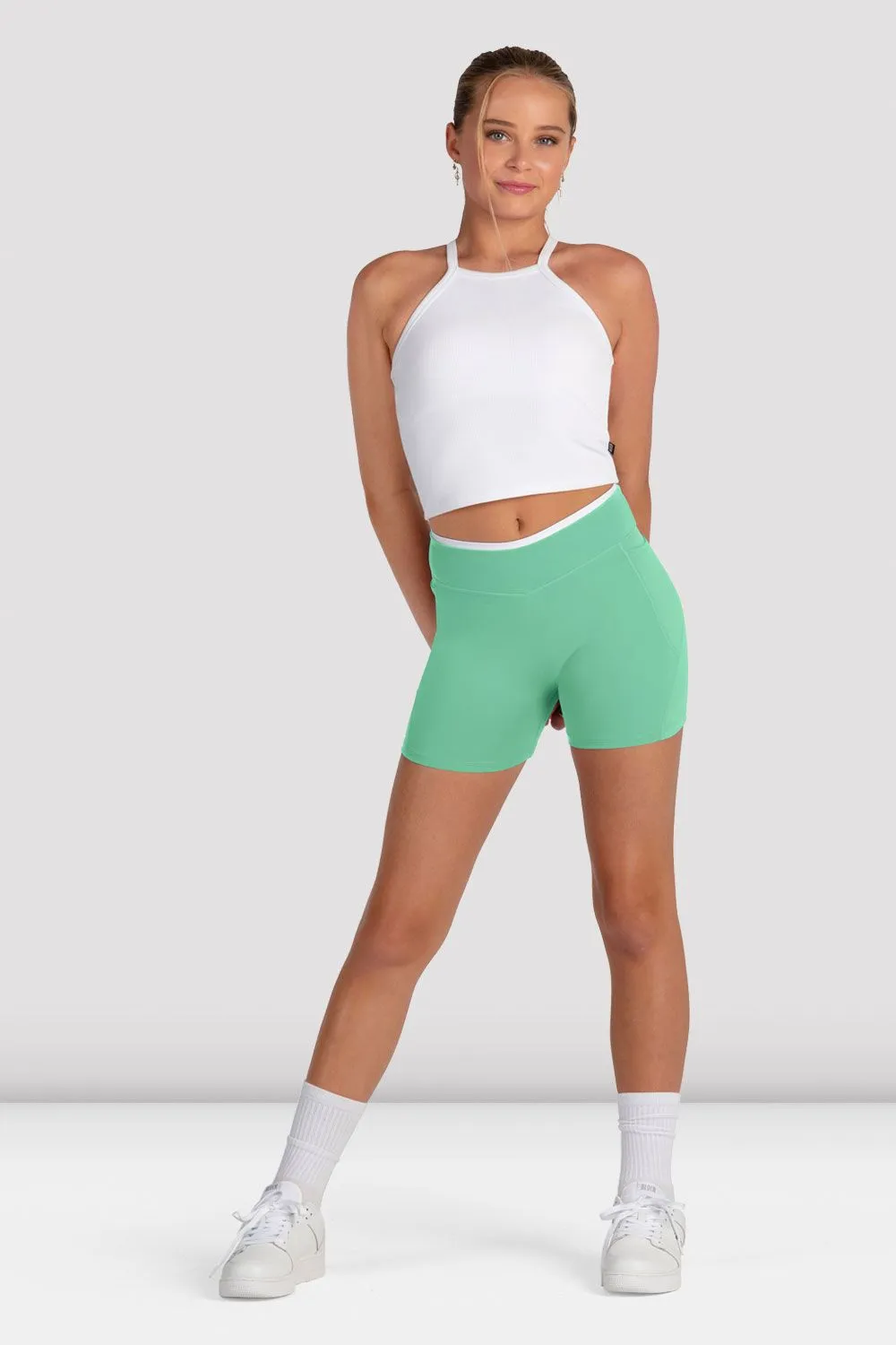 Girls Criss Cross Short LightweightDesign