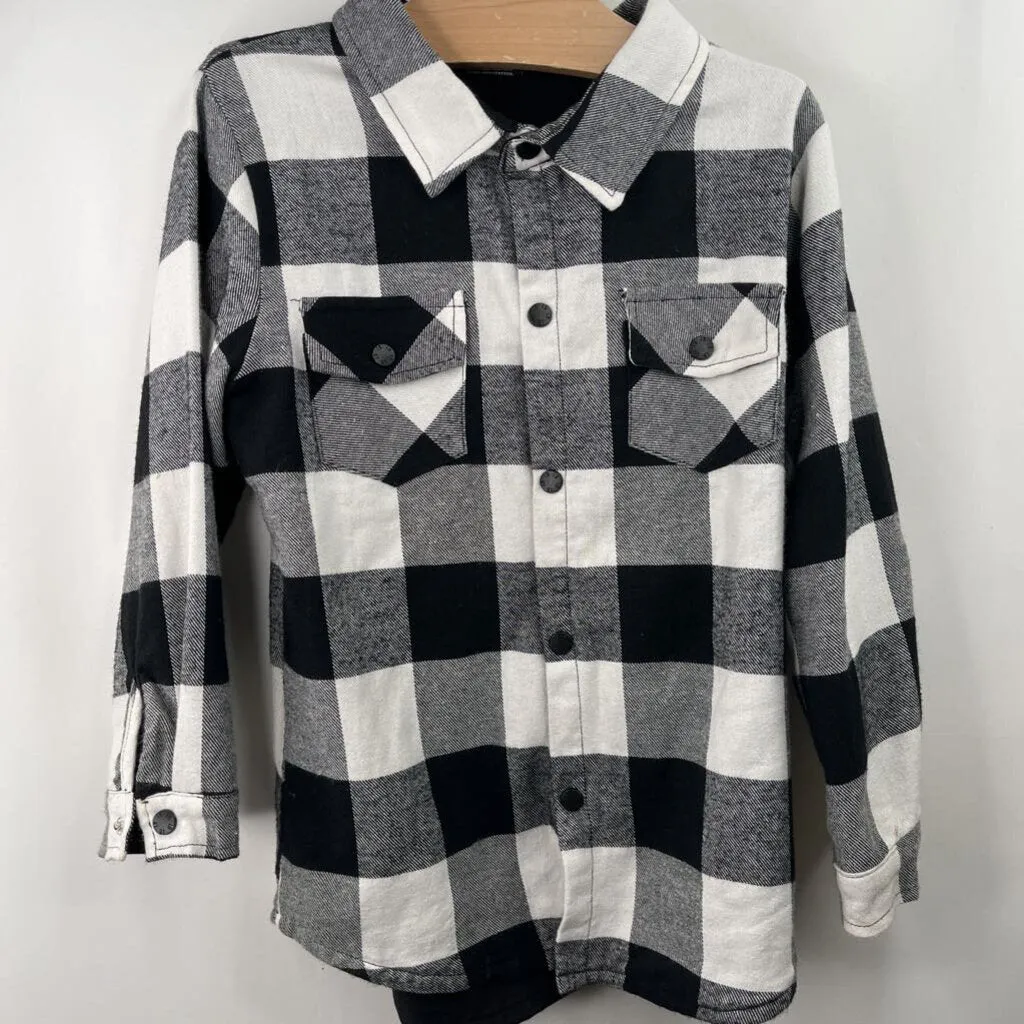 Seamless Edging Chic and Cozy Wear Size 4-5: Little Bibsy Black White Checkered Lined Long Sleeve Shirt