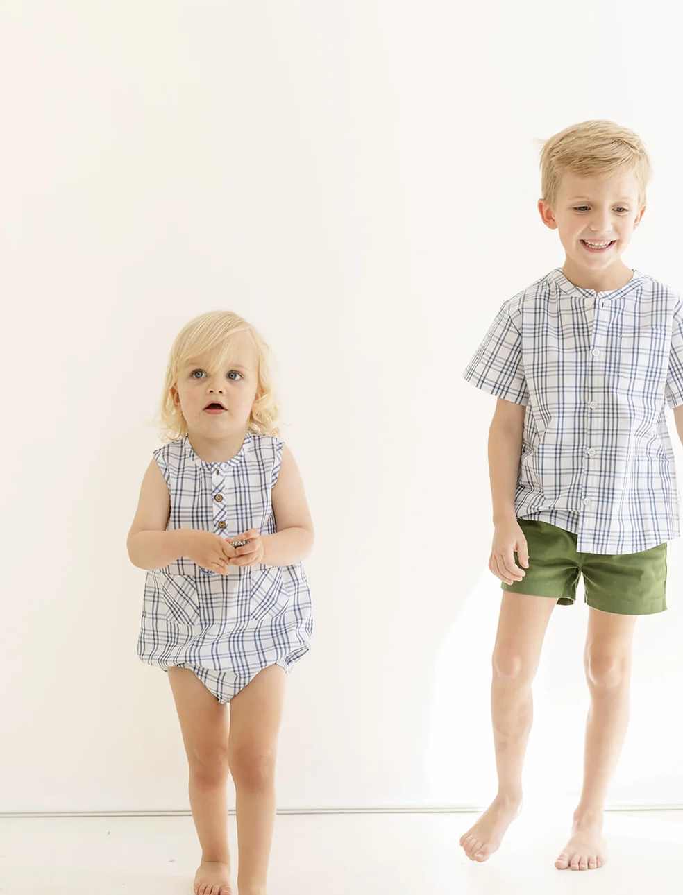 Glam Night AntiPilling Button Down Top | Navy Plaid