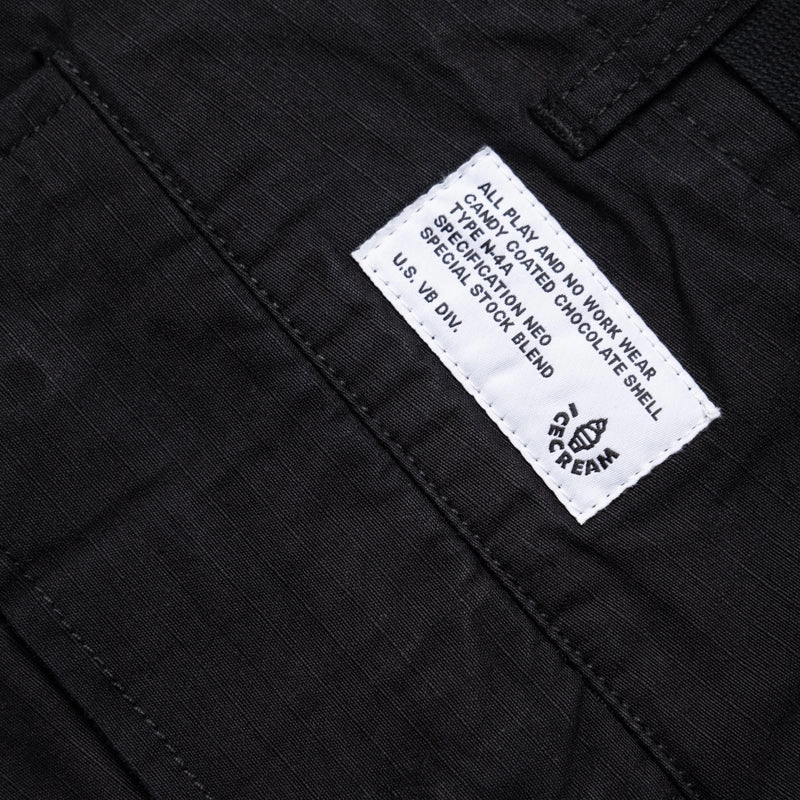Reflective details Ice Cream Destro Cargo Shorts - Black