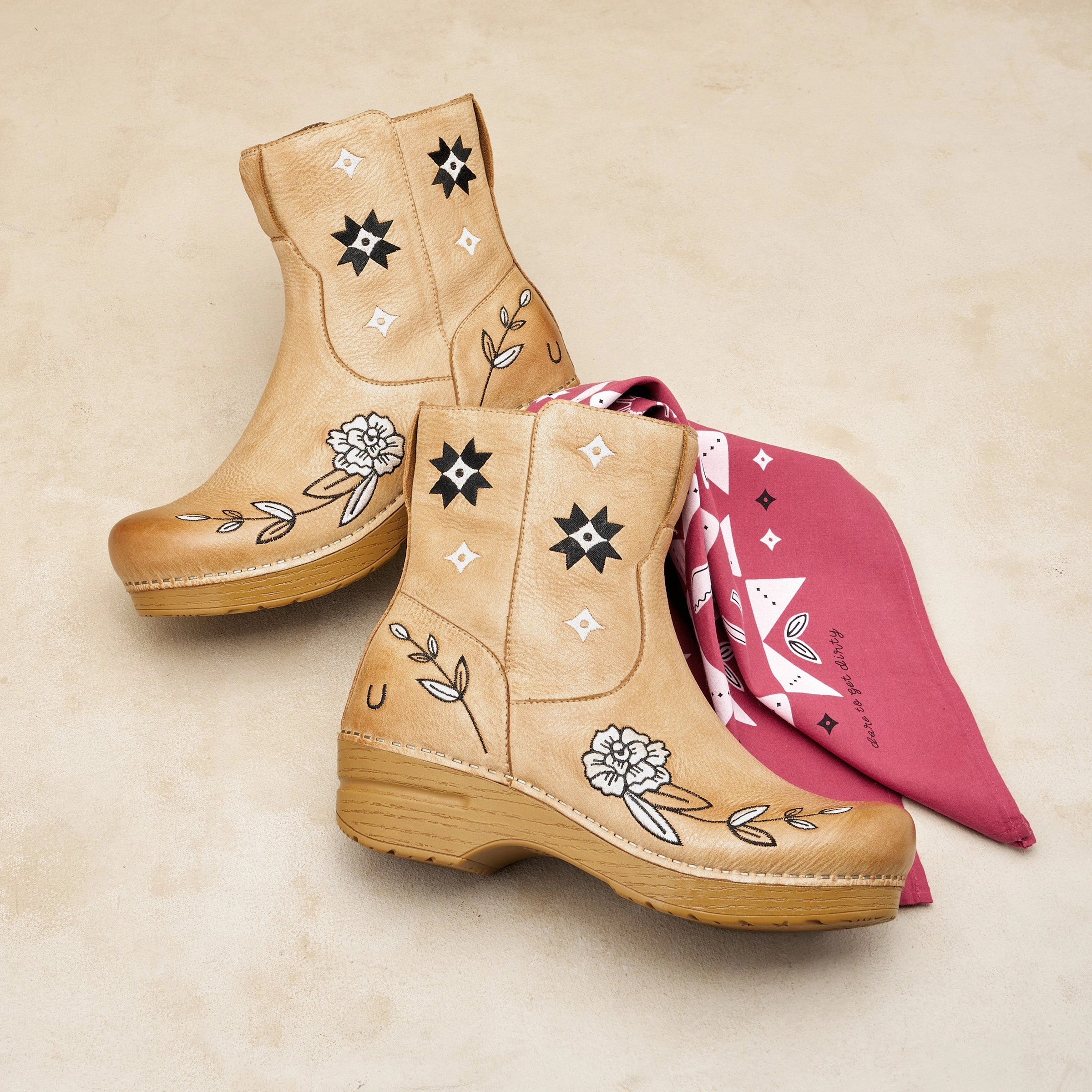 Flexible Midsole Jenni Boot Honey Distressed