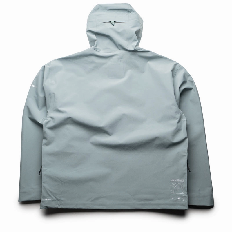 VersatileStyle LightweightWeave Liberaiders x Puma Light Jacket - Green Moon