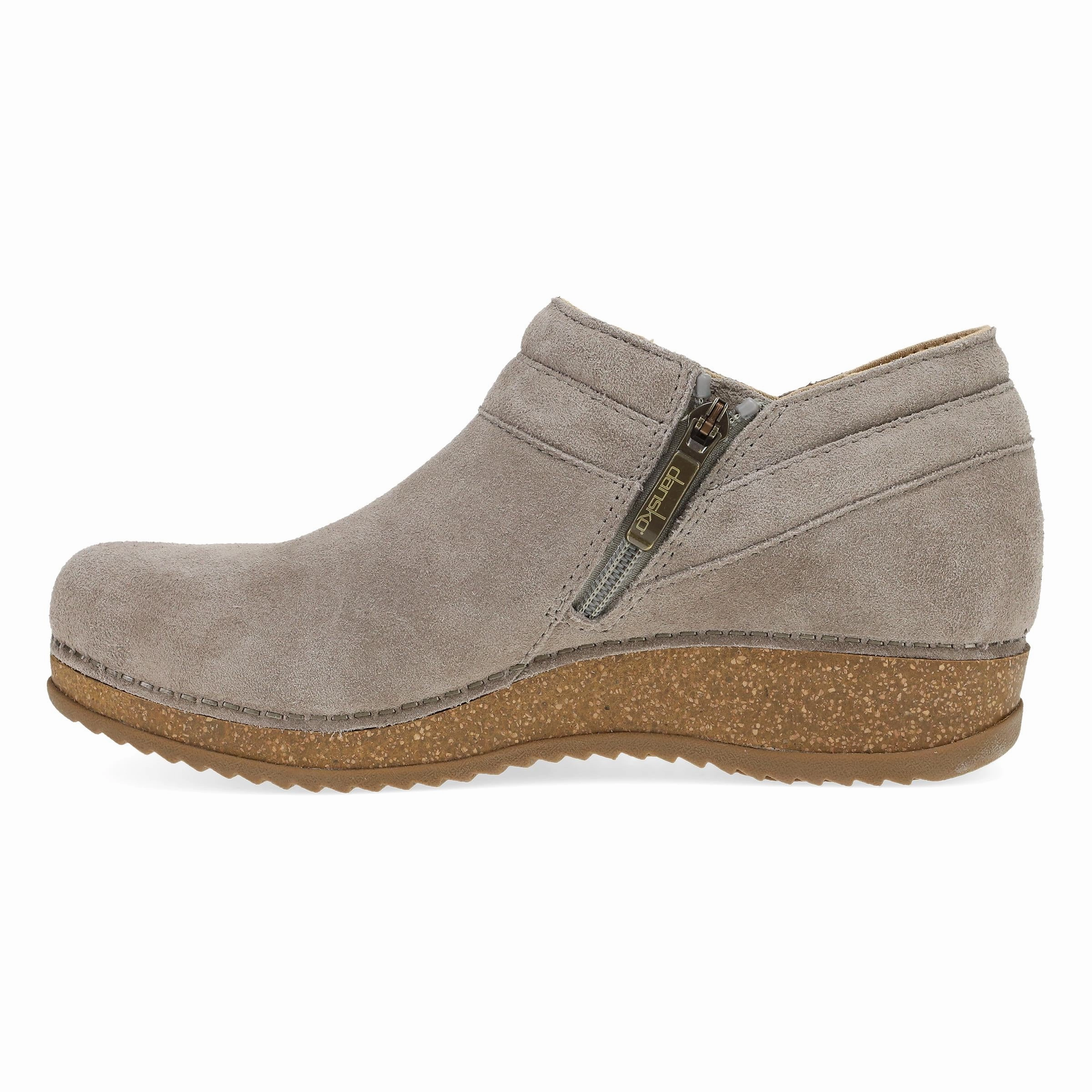 Textured Footbed Surface Muriel Taupe Suede