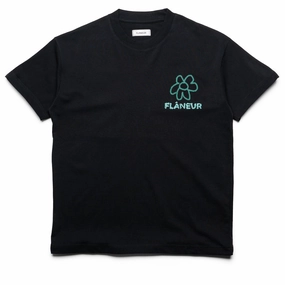 Essential layering piece Flaneur Flower Doodle Tee - Black