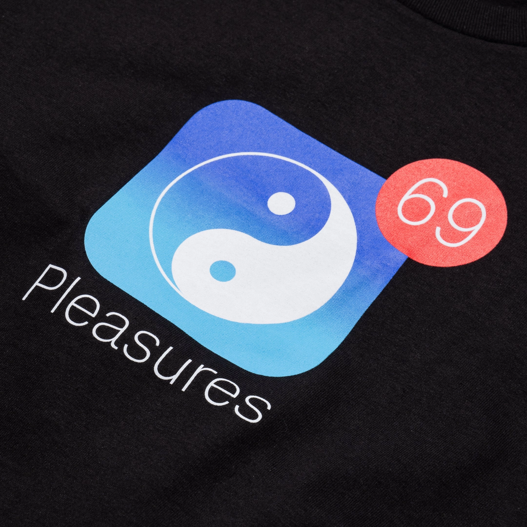 Active Look Organic Cotton Certification Pleasures Notify Tee - Black