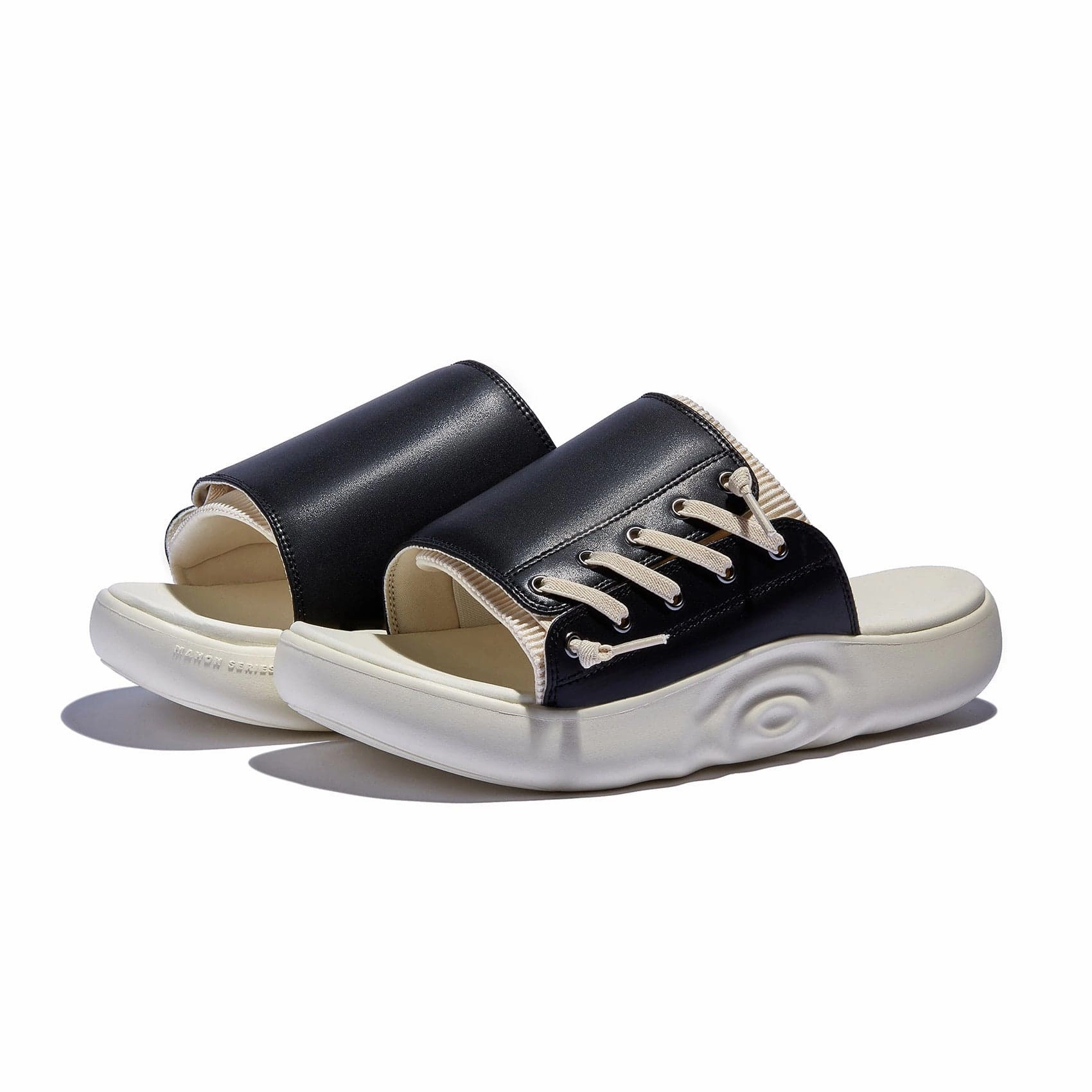 Pure Black Mahon II Men Sleek Flip-flops