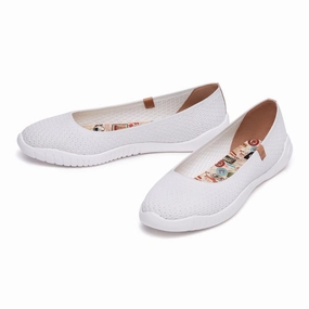 Trendy Footwear Pure White Knitted Menorca III Women