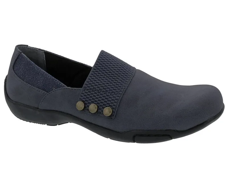 Running Inspired Modern Fit Ros Hommerson Cake Women's Slip-on Casual Shoes In Navy
