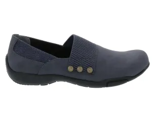 Free Steps Ros Hommerson Cake Women's Slip-on Casual Shoes In Navy