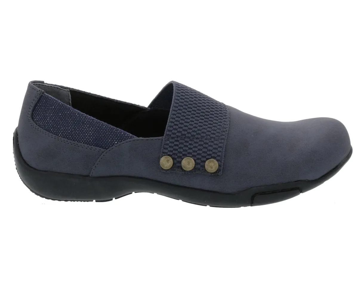 Free Steps Ros Hommerson Cake Women's Slip-on Casual Shoes In Navy