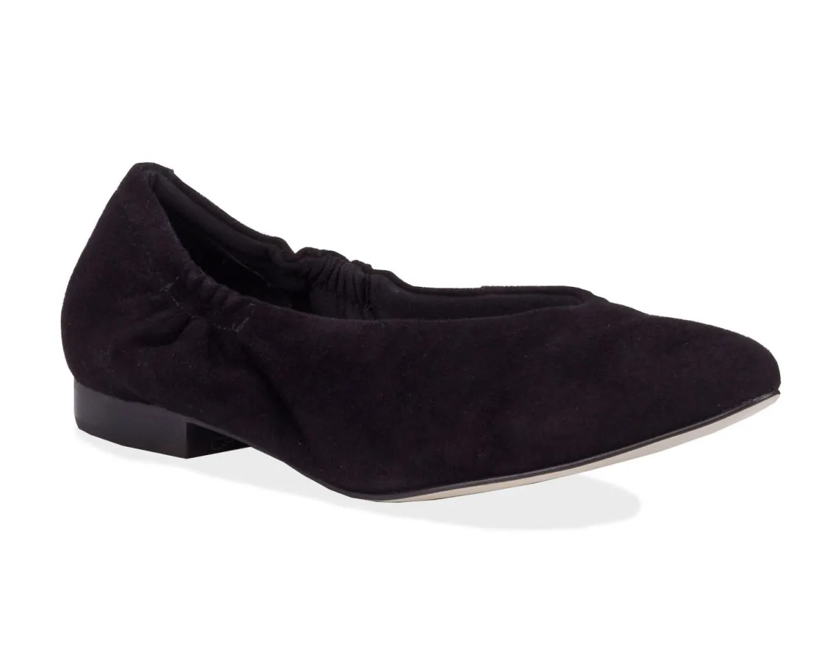 Dawn Move Ros Hommerson Ramsey Women's Flat Slip-on Shoes In Black Suede