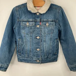 Rainy Day Quick Dry Fabric Size 6: Levi's Blue Fuzzy Lined Jean Jacket