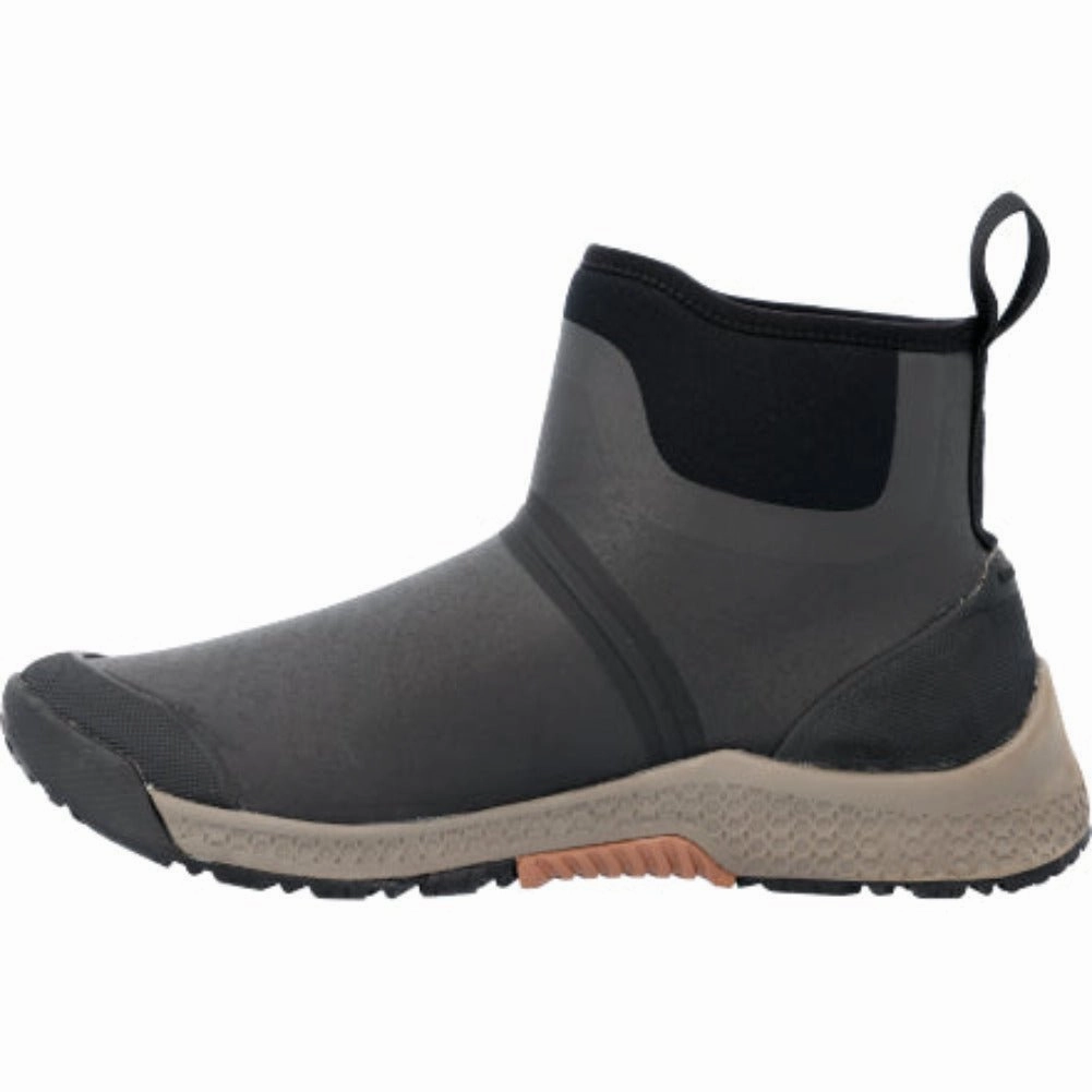 Cushioned Base Insulated Mountain Climber Muck Outscape Men's Chelsea Slip On Boots Osc000 In Black