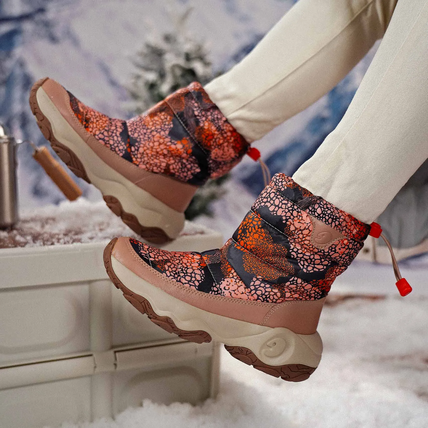 Double Stitched Seams Spread Yellow Cazorla IV Women