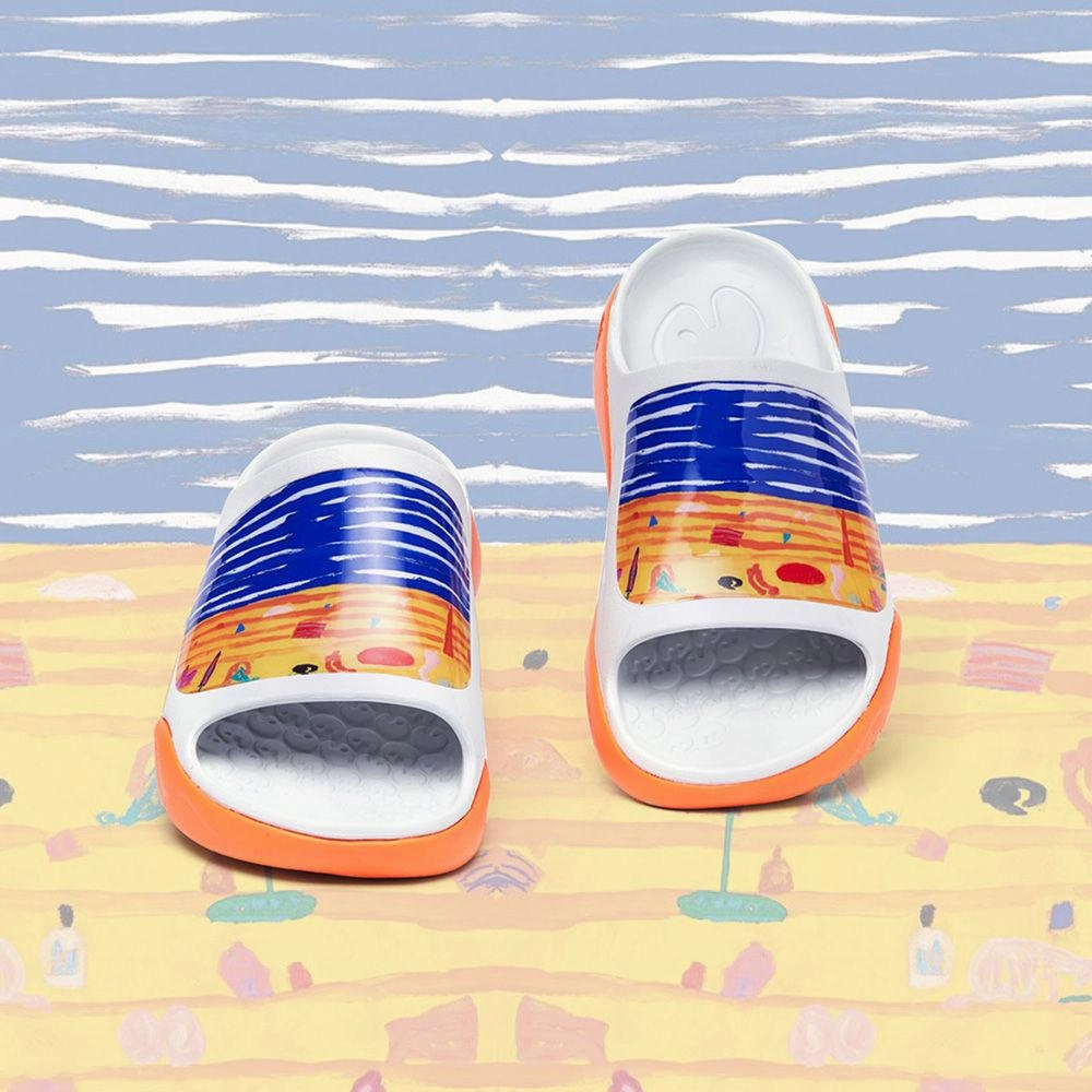 Stylish Casual Footwear Anti Bacterial Lining At the Beach Ibiza Slides