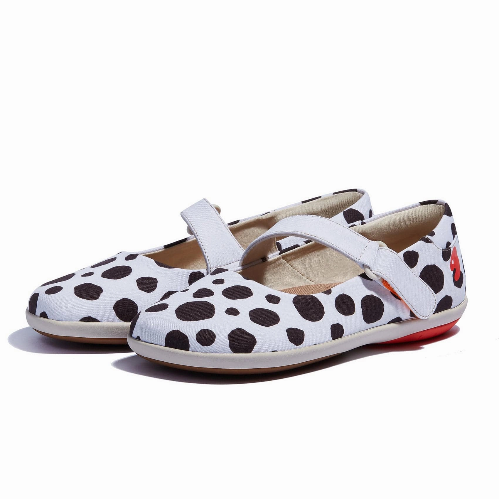 Friend Glow Spotted Dog Illetes III Women