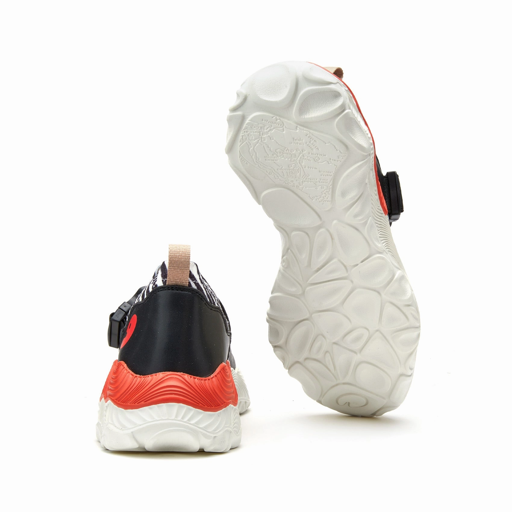 Jungle Survivor 5 Teide Park II Men Flexible Groove Design