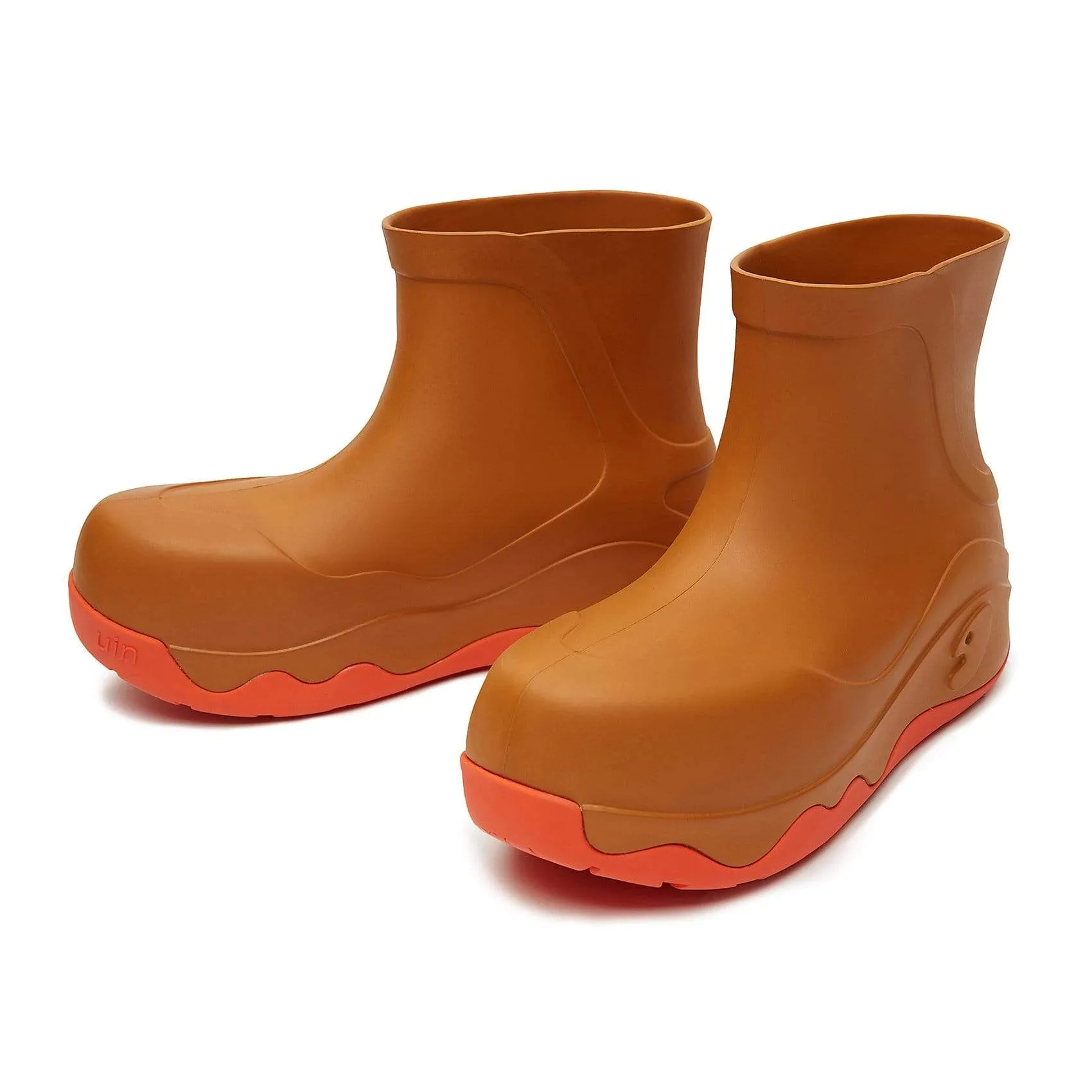 Trendy Footwear Cushioned Step Rough Terrain Bronze Navarra Boots Women